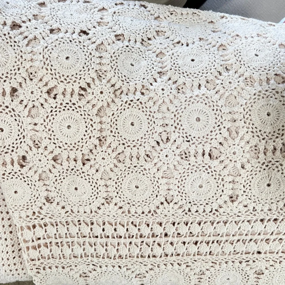 Vintage Handmade Crochet Lace Tablecloth Mauve Dusty Rose‎ Cotton Rectangle